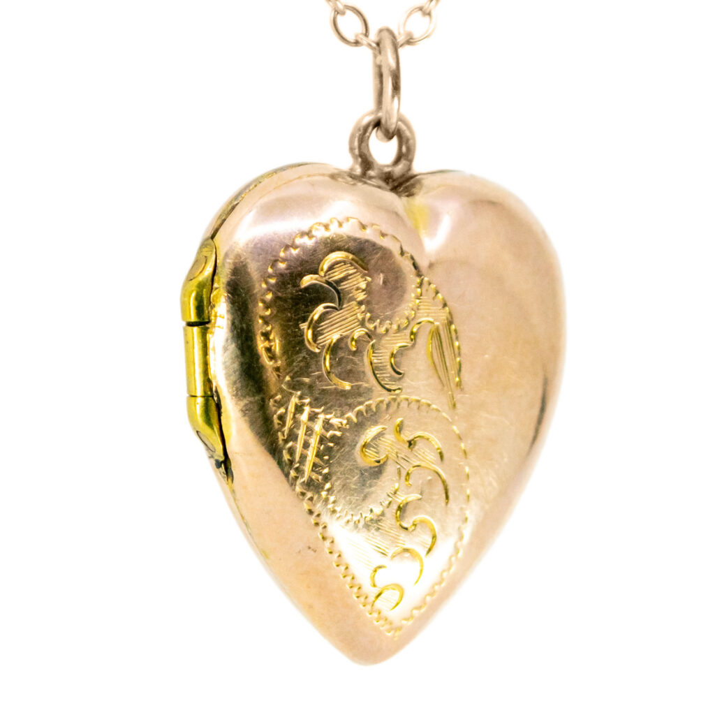 9k Heart-Shape Locket 11404-1479 Image3