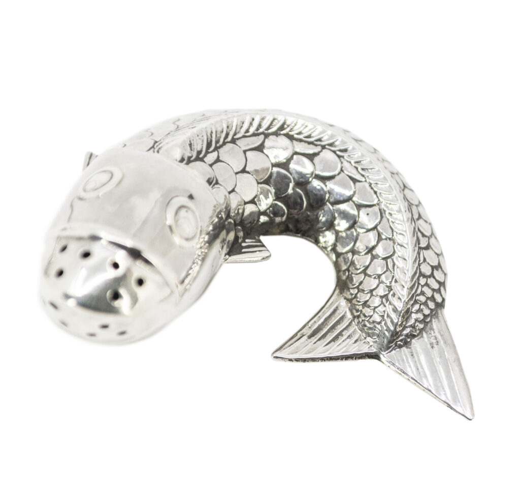 Silver Pisces Salt And Pepper Shakers Set 12854-2906 Image3