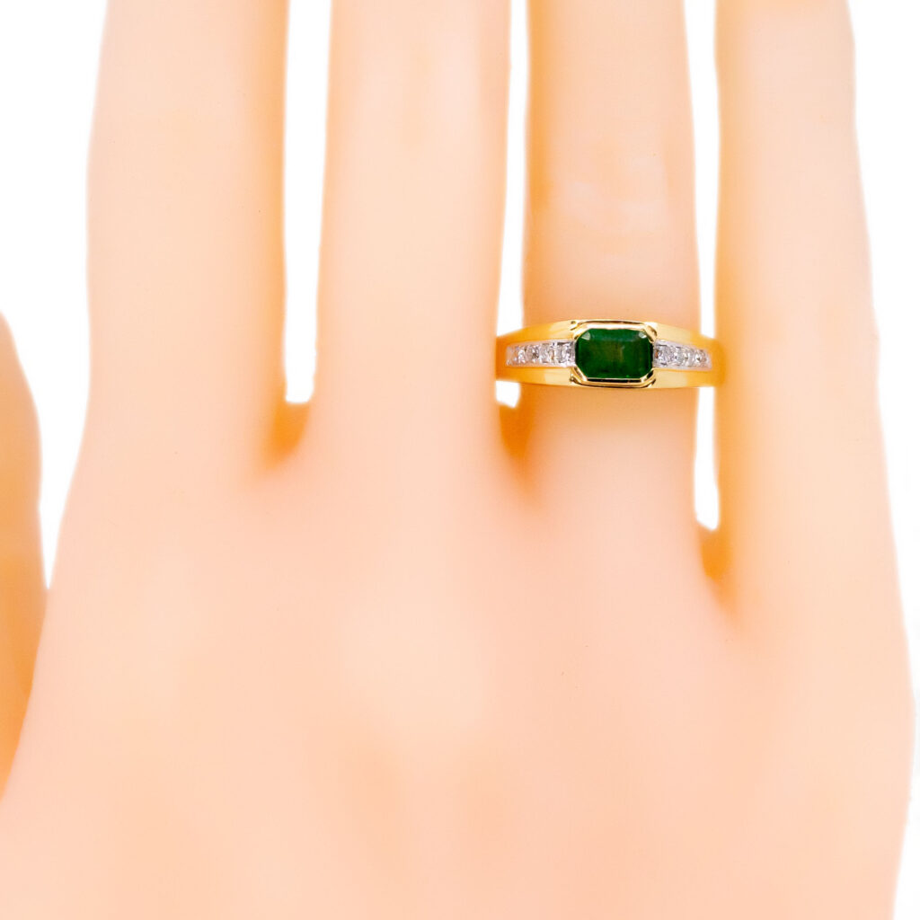 Anello est-ovest con smeraldo diamantato 14k 13767-0245 Immagine2