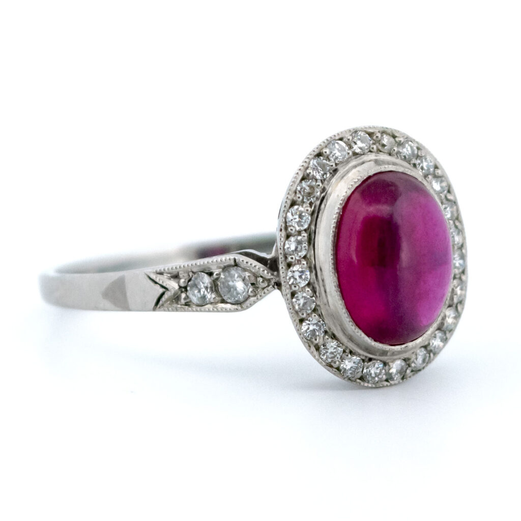 Anello Halo in platino con rubino e diamanti 5150-4718 Immagine2