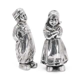Silver Antique Salt And Pepper Shakers Set 10822-2759 Image1