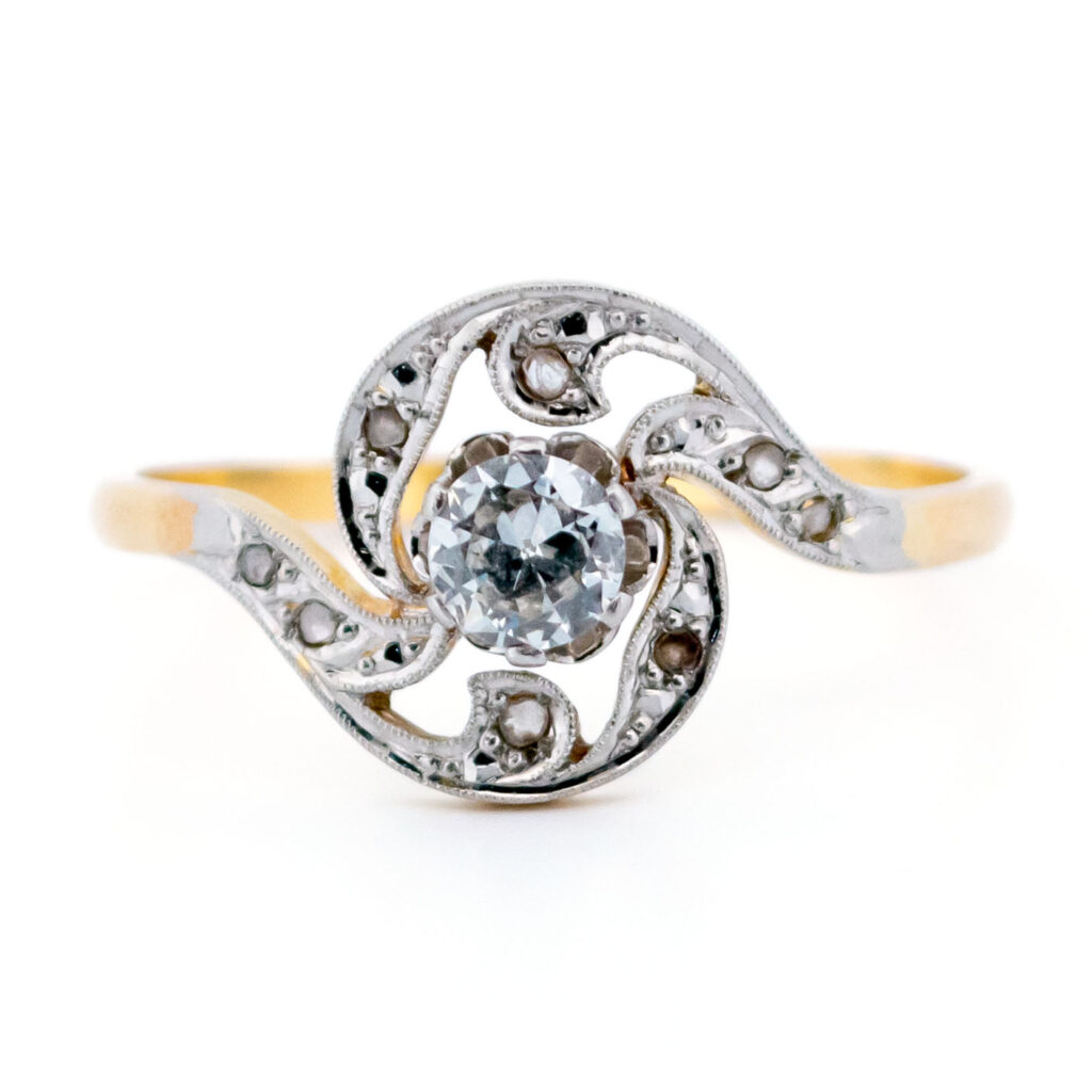 Diamond 18k Swirl Ring 13619-8191 Image1