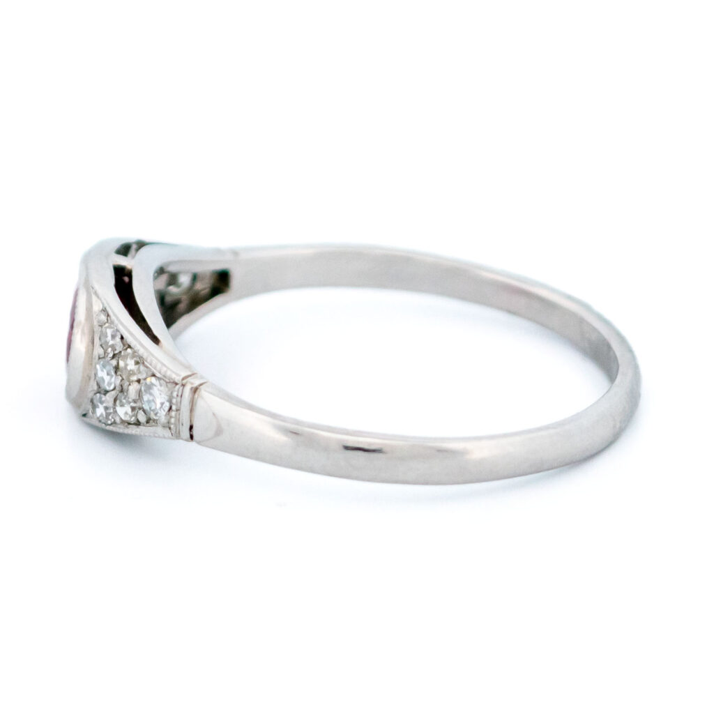 Anello est-ovest in platino con rubino e diamante 13717-5099 Immagine5
