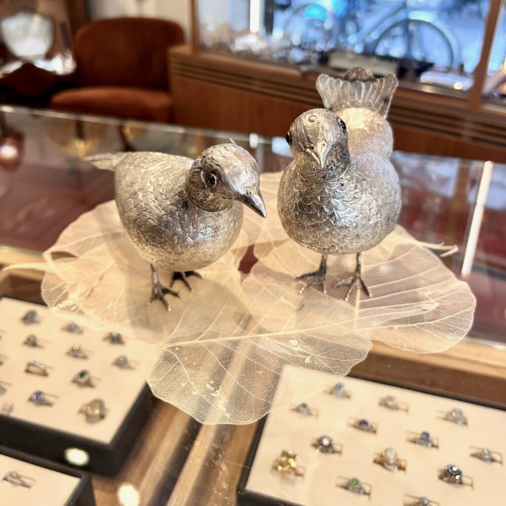 Silver Pair Of Pheasants Salt And Pepper Shakers Set 14097-3032 Image2