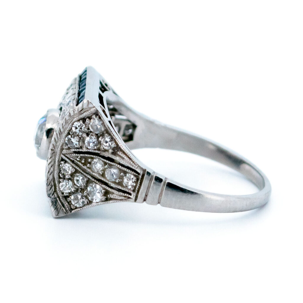 Anello in platino con diamanti e zaffiri 4500-4686 Immagine5