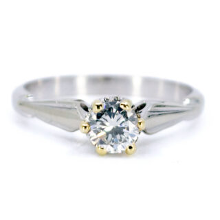 Diamond Platinum 18k Solitaire Ring 7438-0749 Image1